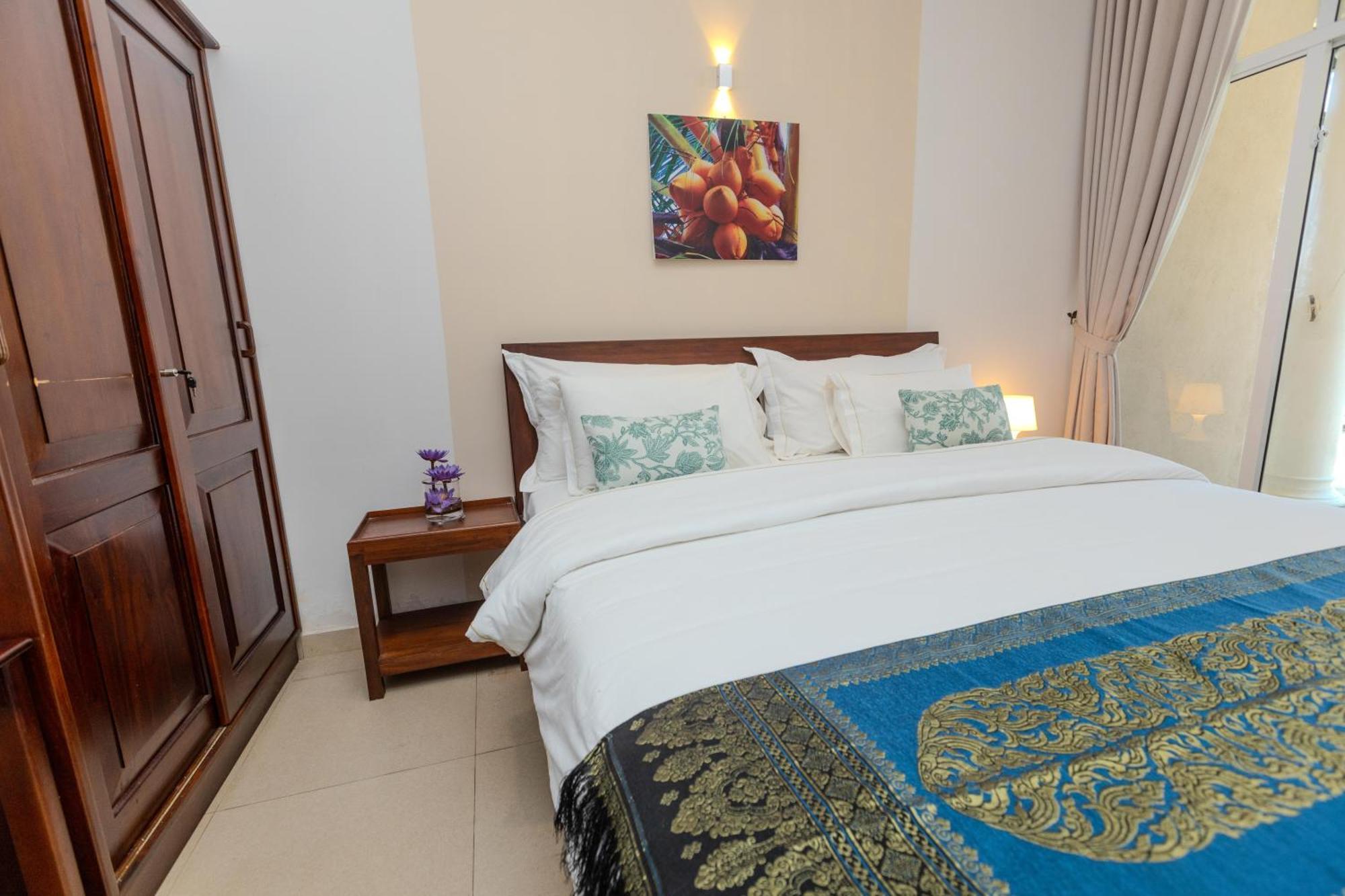 House By The Sea Hikka Hotel Hikkaduwa Exterior photo